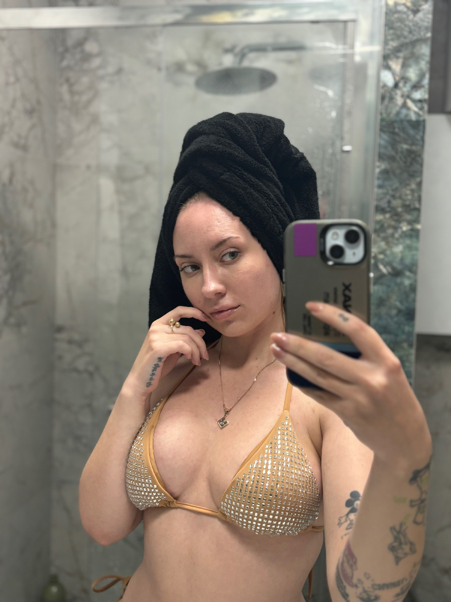 Nude girl KateV in Shijiazhuang