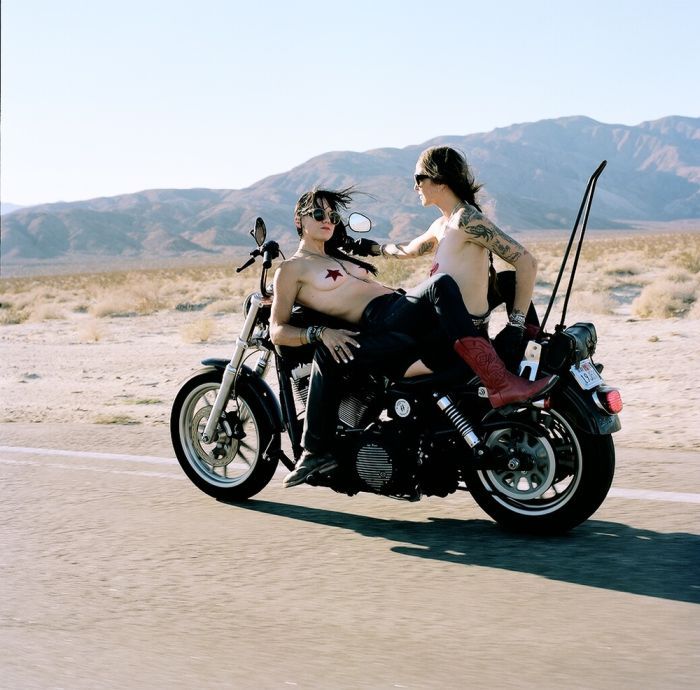 Girls on a motorcycle in Shijiazhuang