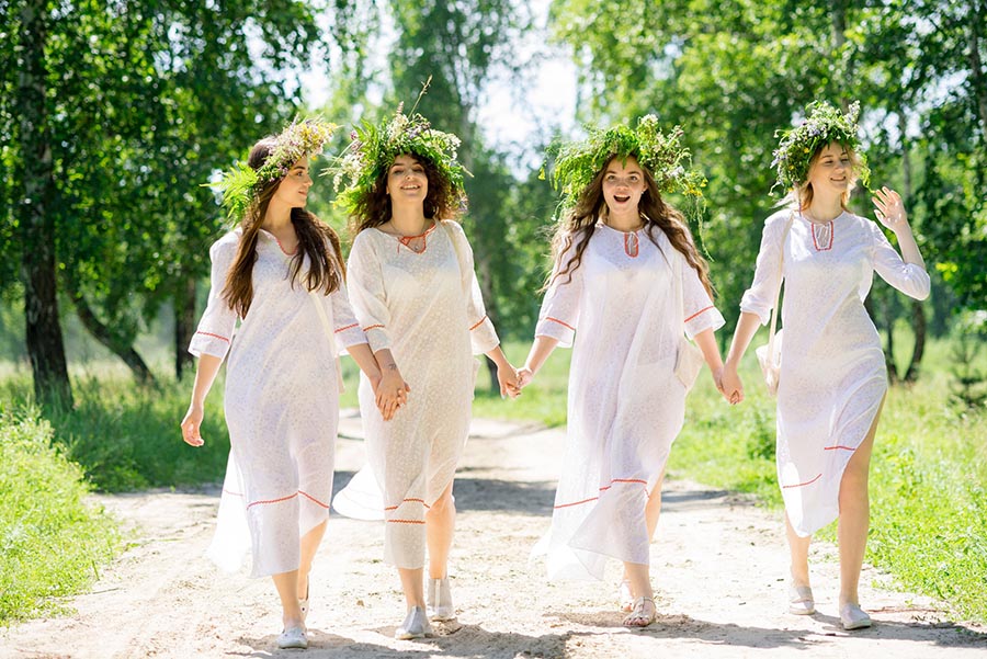 Slavic girls in Shijiazhuang